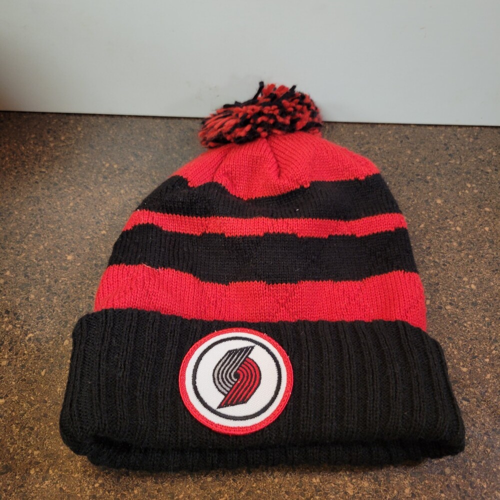 NBA Portland Trail Blazers Mitchell & Ness Beanie Hat Unisex Red Cuffed Pom Knit